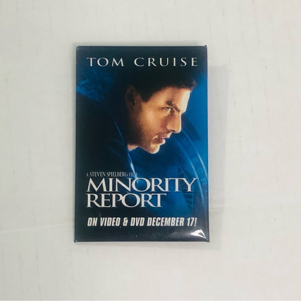 Minority Report Tom Cruise Movie Home Release Promotional Button Pin Back Promo